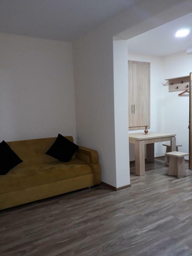 Ano'A Apartment Borjomi ภายนอก รูปภาพ